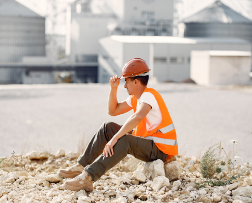 Salérié au bord du malaise sur son lieu de travail à cause des fortes chaleurs