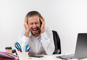 Danger du bruit au Travail pour les salariés, un risque professionnel invisible